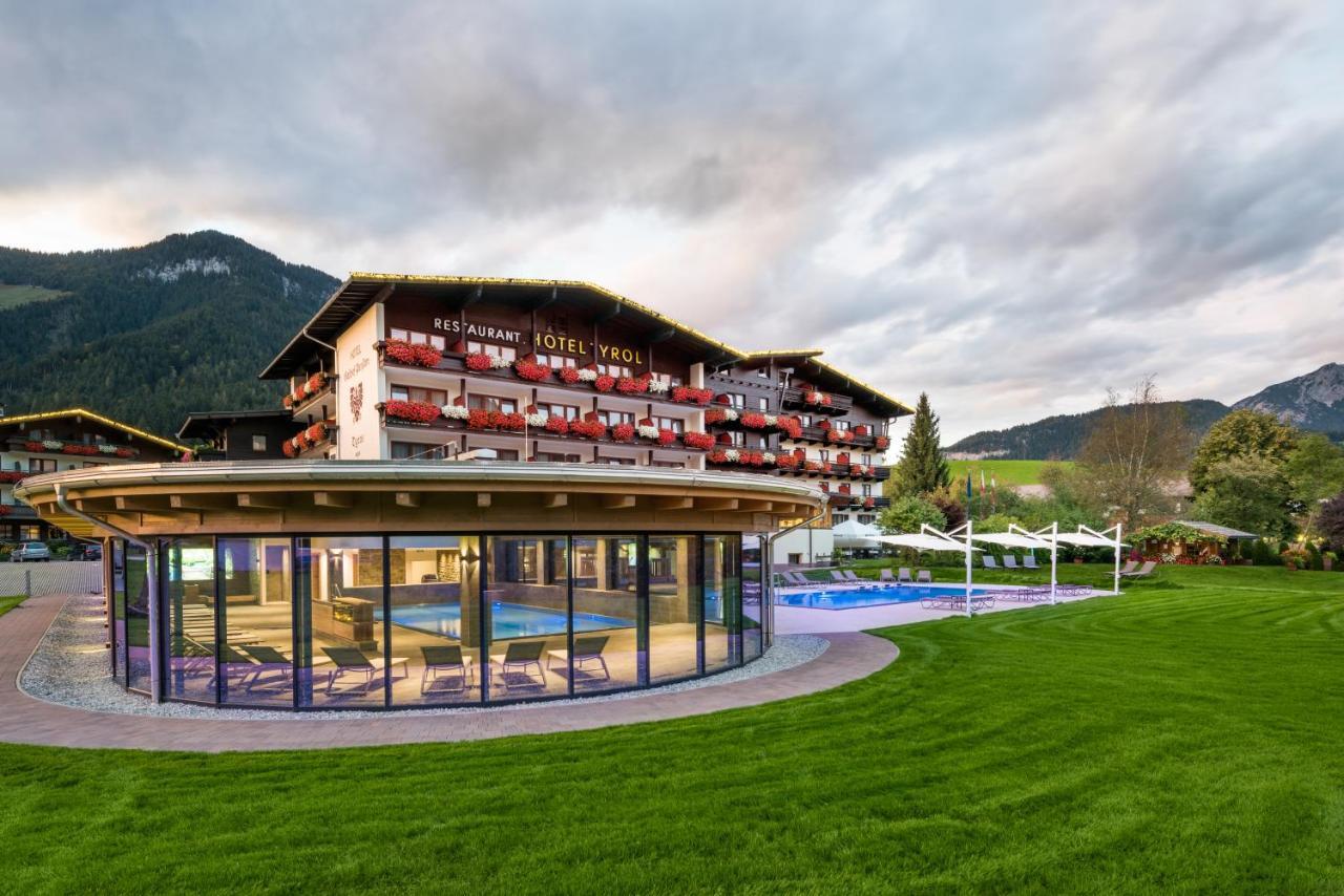 Ferienhotel Tyrol Soell Am Wilden Kaiser Bagian luar foto